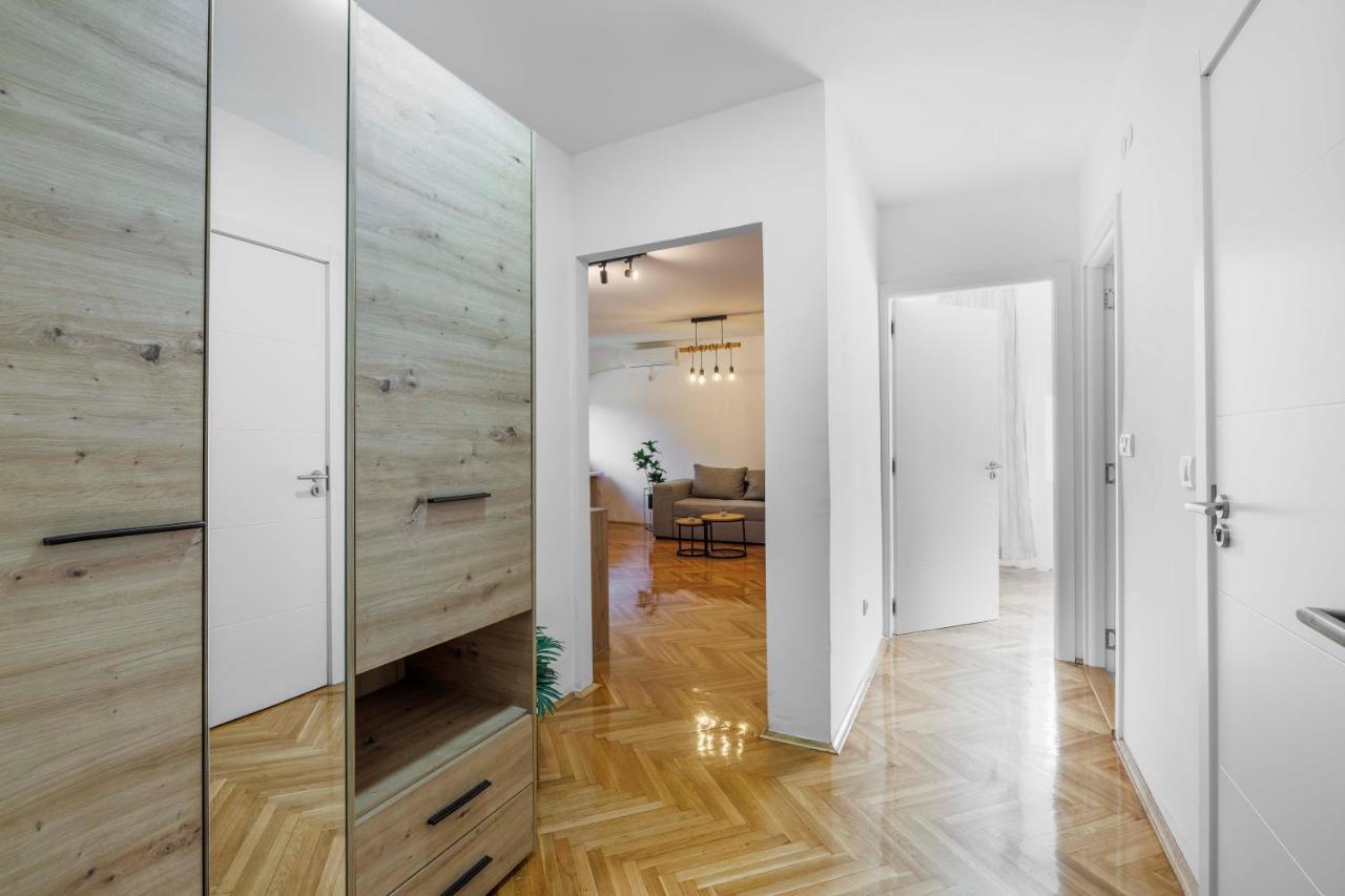 Sari City Center Apartment Novi Sad Ngoại thất bức ảnh
