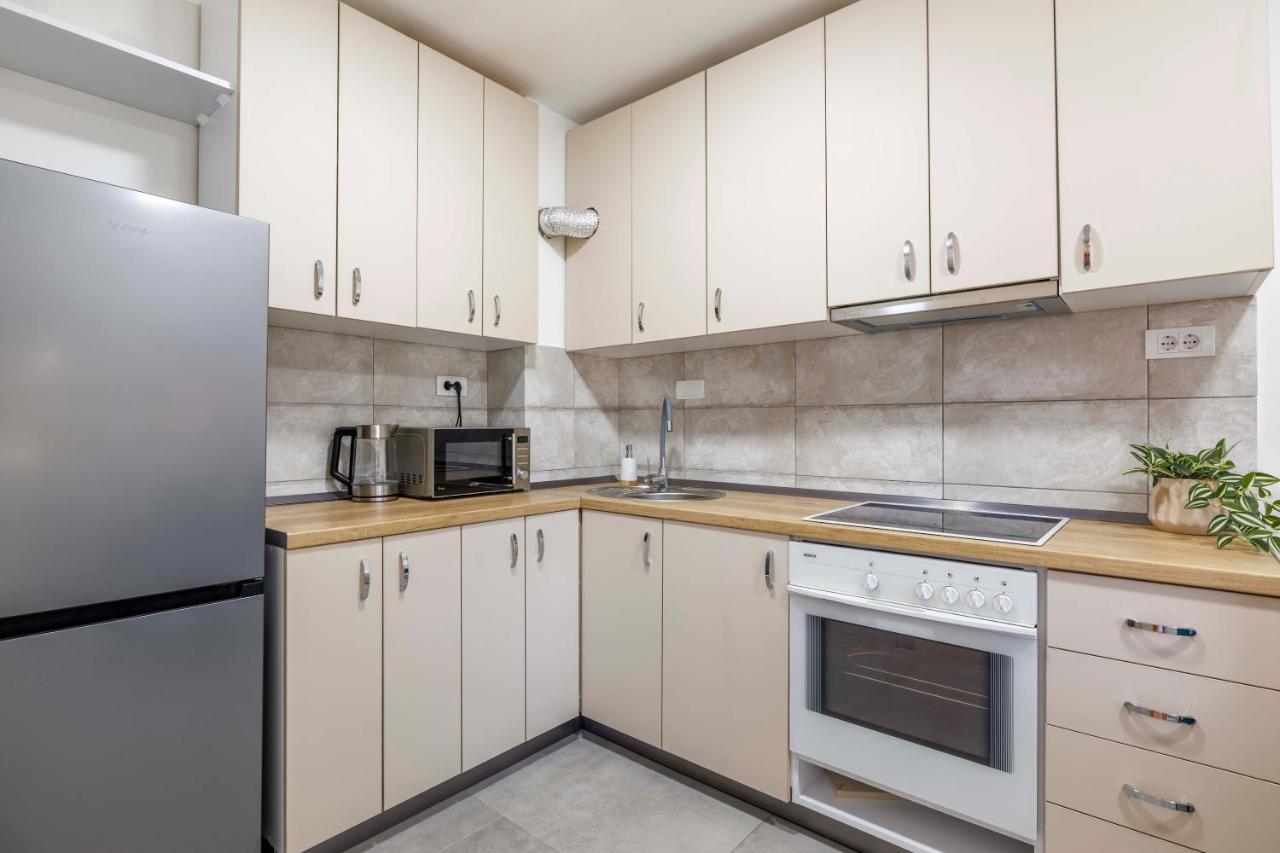 Sari City Center Apartment Novi Sad Ngoại thất bức ảnh